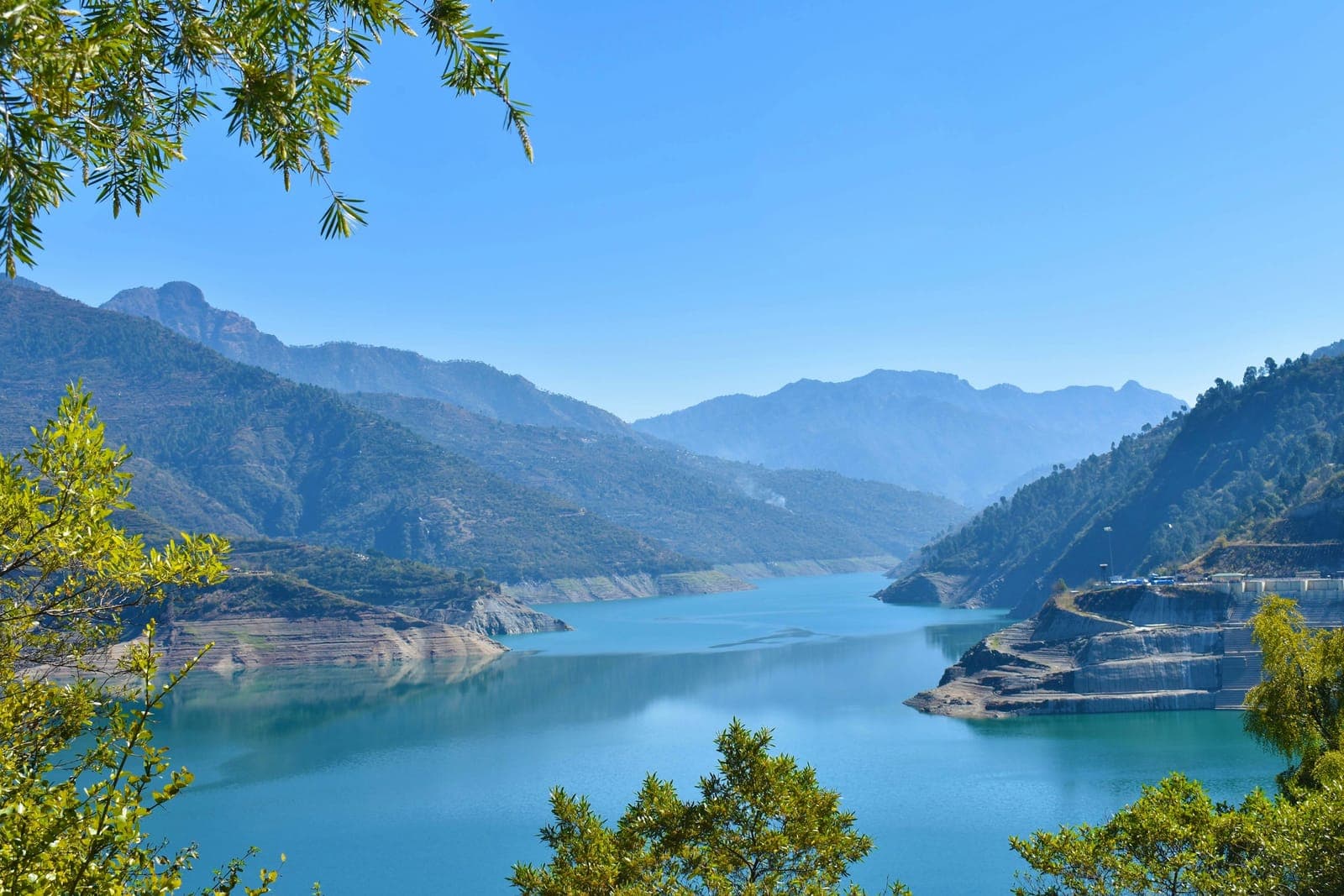 Representative image for Tehriyana: Tehri Lake and the surrounding hills, Uttarakhand